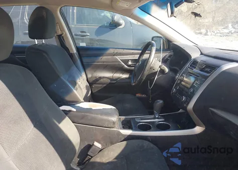 2015 Nissan Altima 2.5 Sv из США, поврежденный, VIN 1N4AL3AP8FC573976